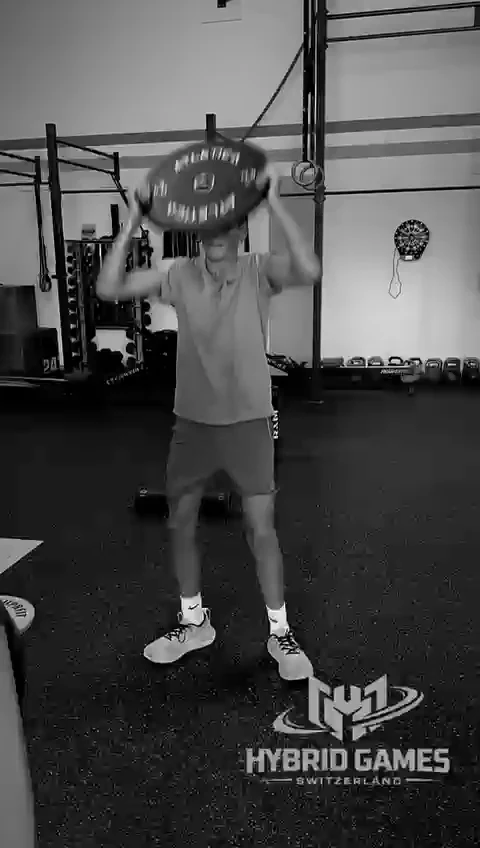 Plate Thruster im HYBRID GAMES YOUTH Training